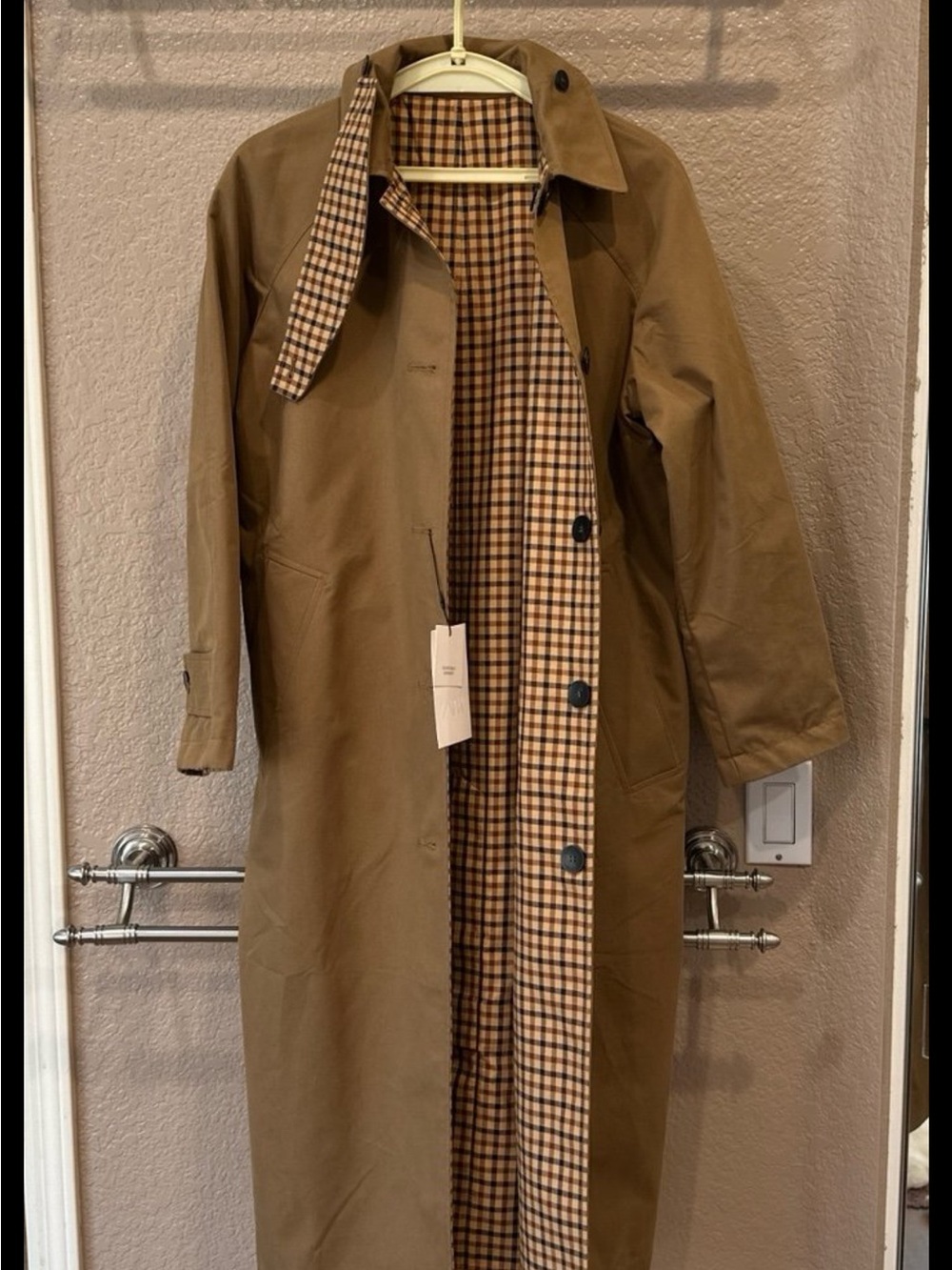 Zara Tan Trench Coat with Checked Lining - Picture 7 of 9